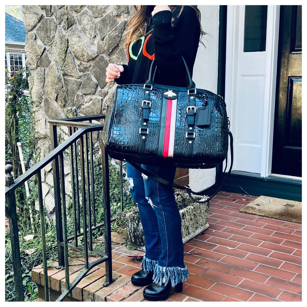 Embossed Fabulous vegan Weekend Travel Duffle Bag - Picture 4 of 8
